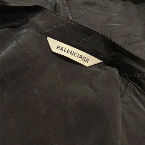 Balenciaga silk shirt with attached fringed scarf - Picture 2 of 4